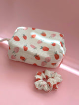 Duża Muślinowa Kosmetyczka Strawberry