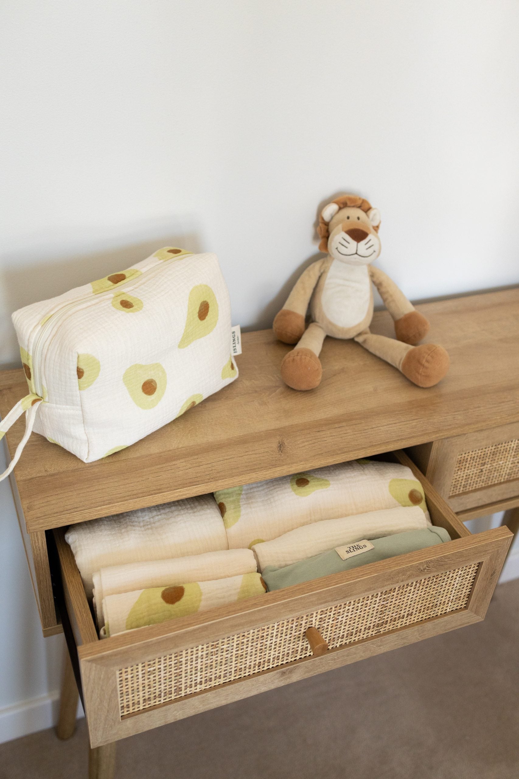 Duża Muślinowa Kosmetyczka Cloud Avocado