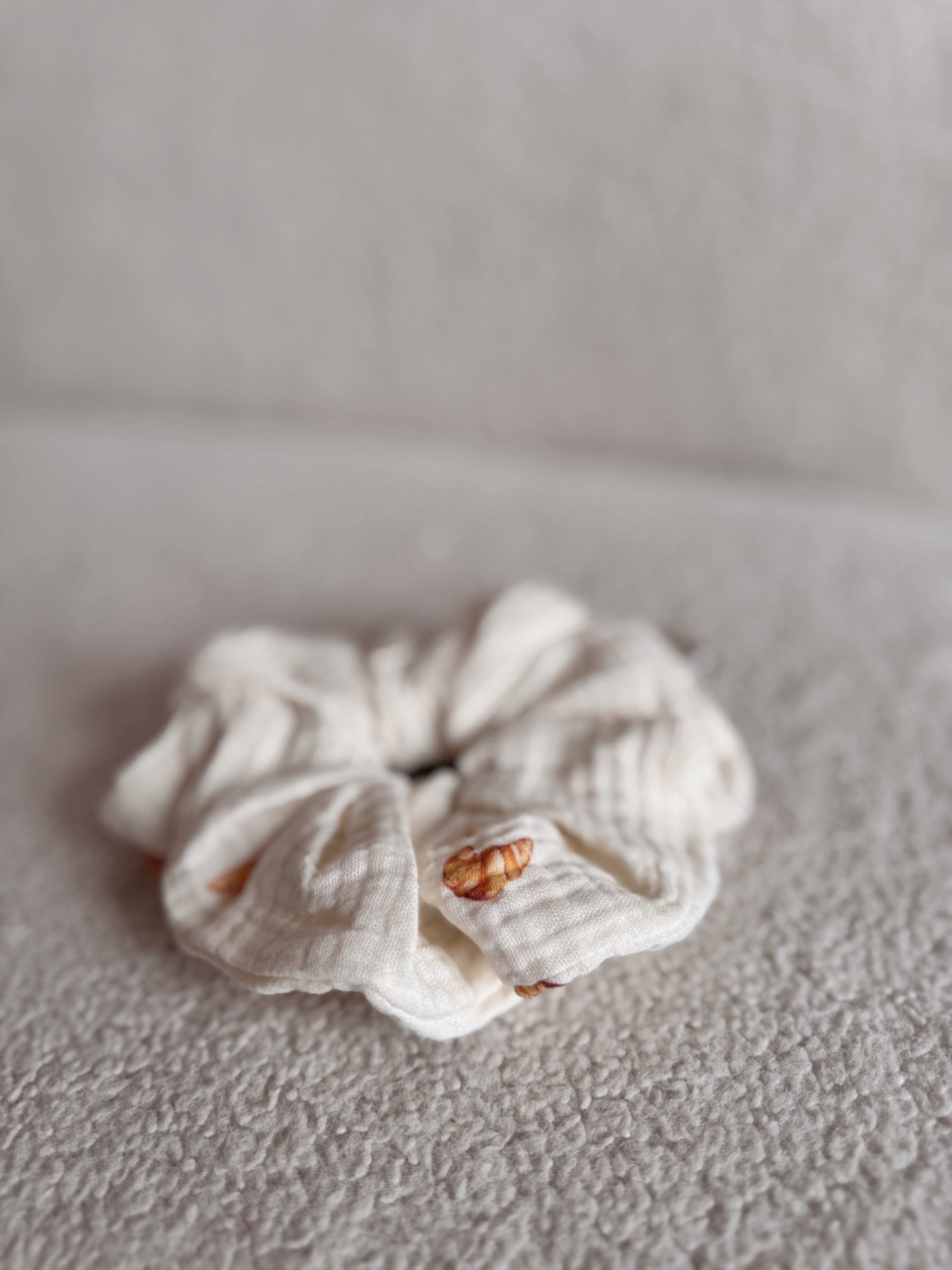 Muślinowa gumka Croissants