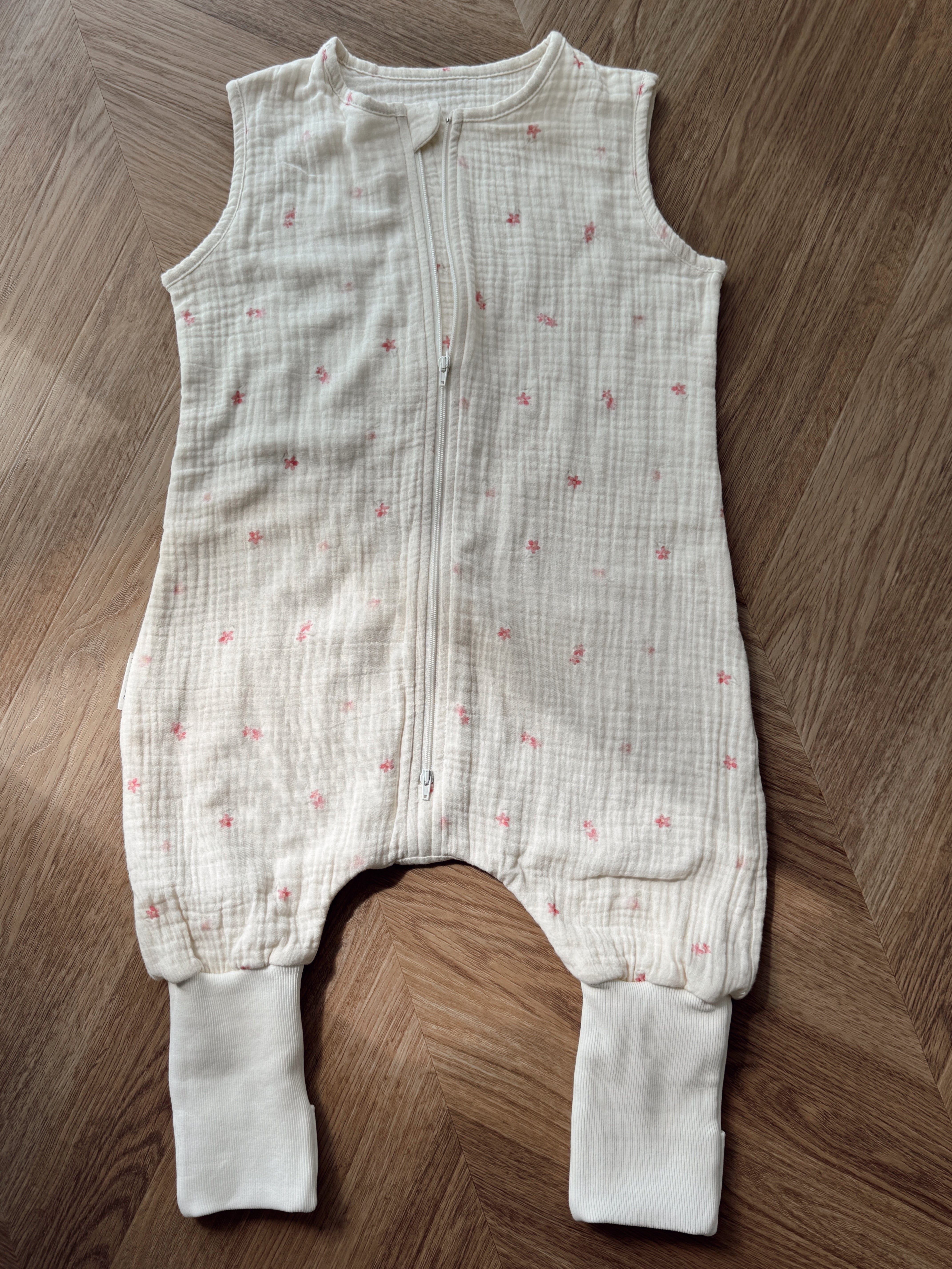 Muślinowy śpiworek Light z nogawkami – Pink Flora