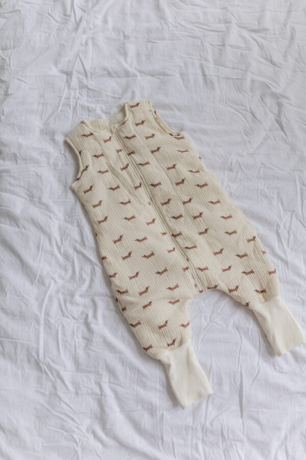 Muślinowy śpiworek z nogawkami – Moffin