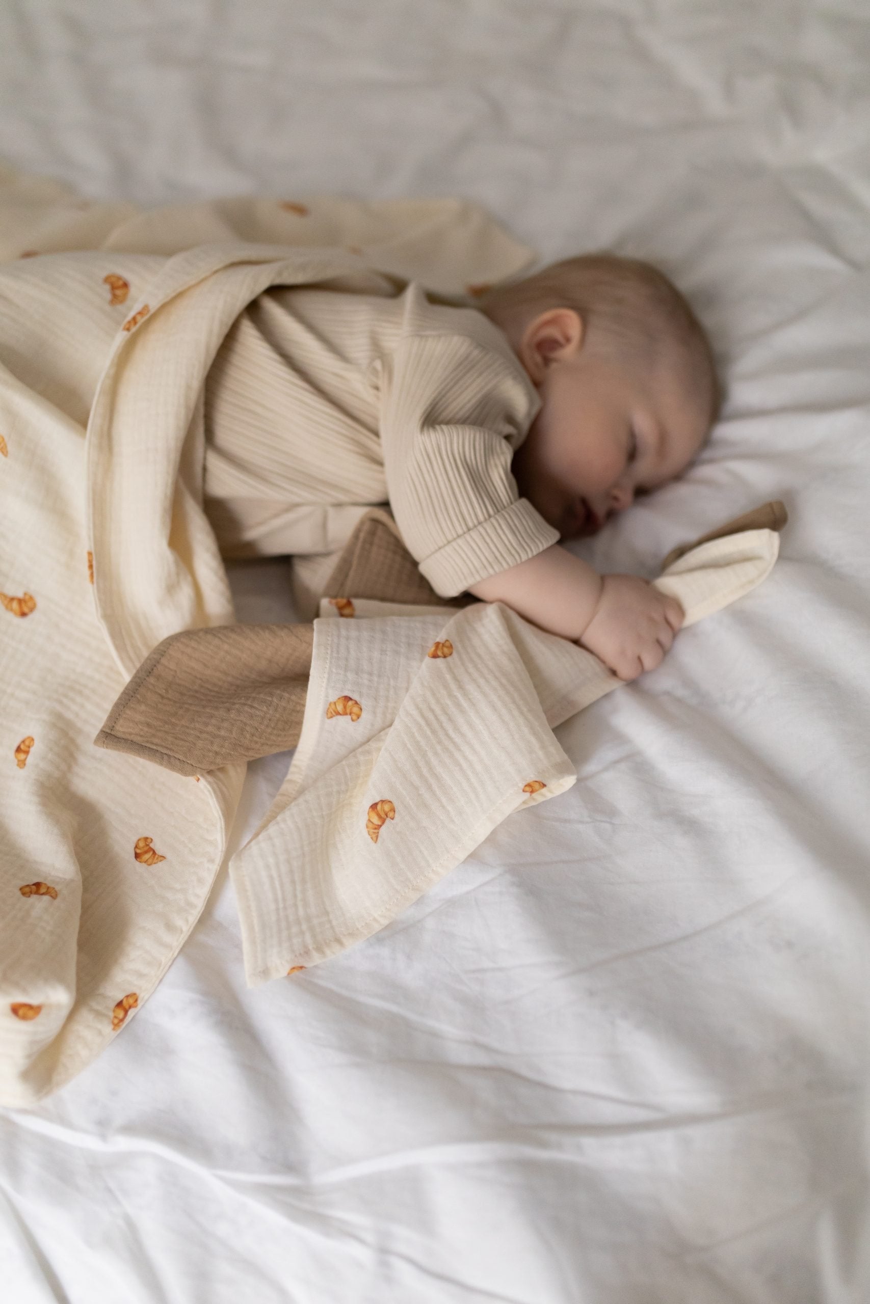 Mini Croissants & Taupe - zestaw małych pieluszek muślinowych