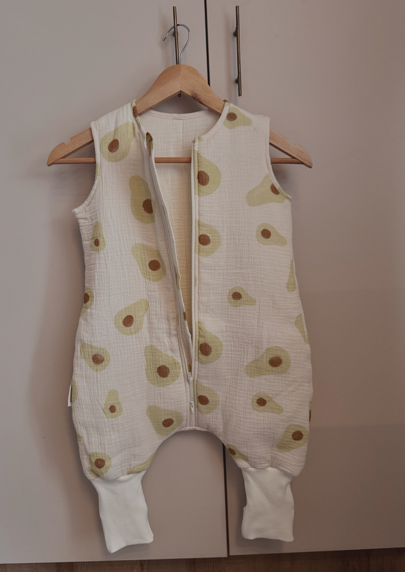 Muślinowy śpiworek z nogawkami - Avocado