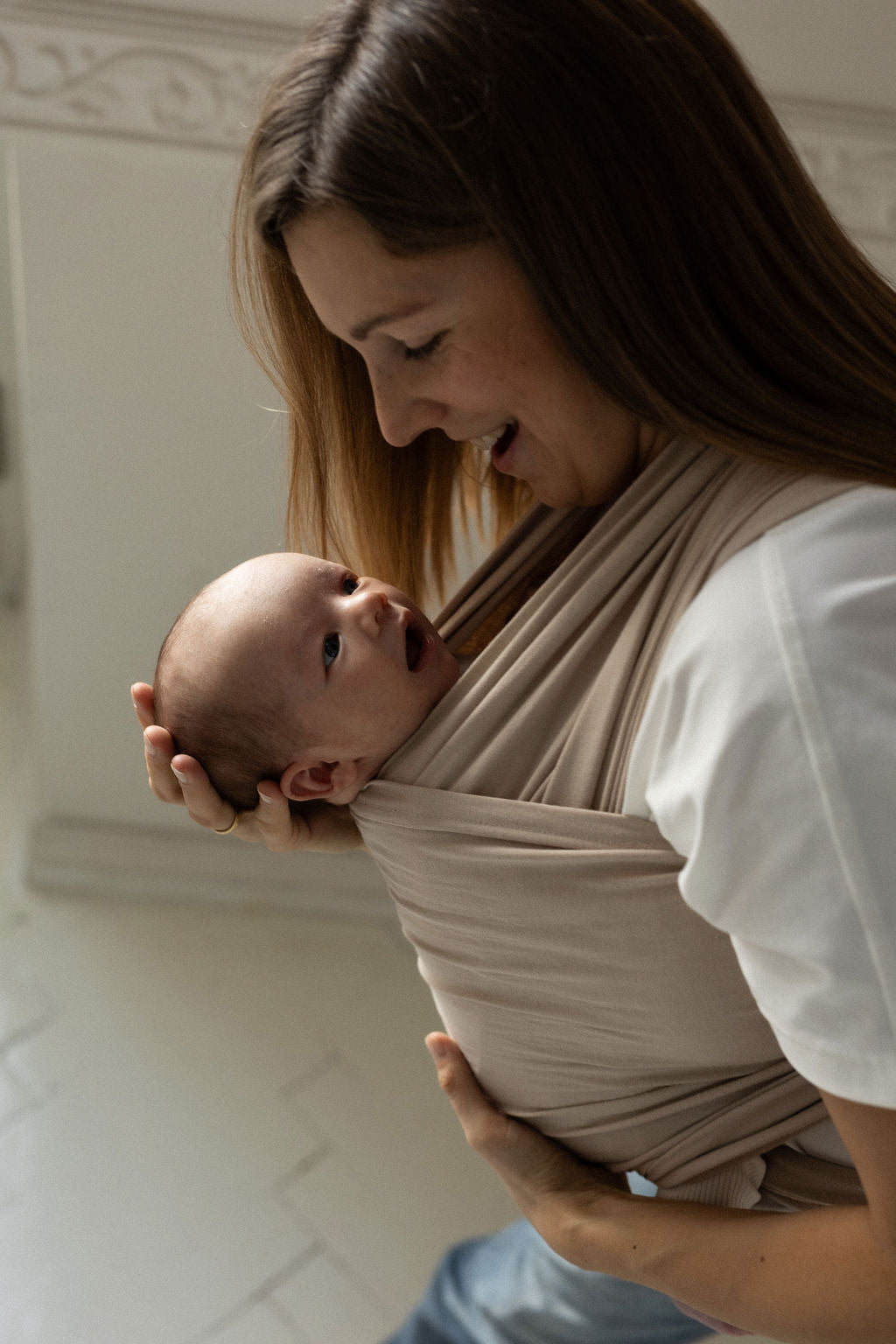 Chusta Elastyczna HugMe Beige