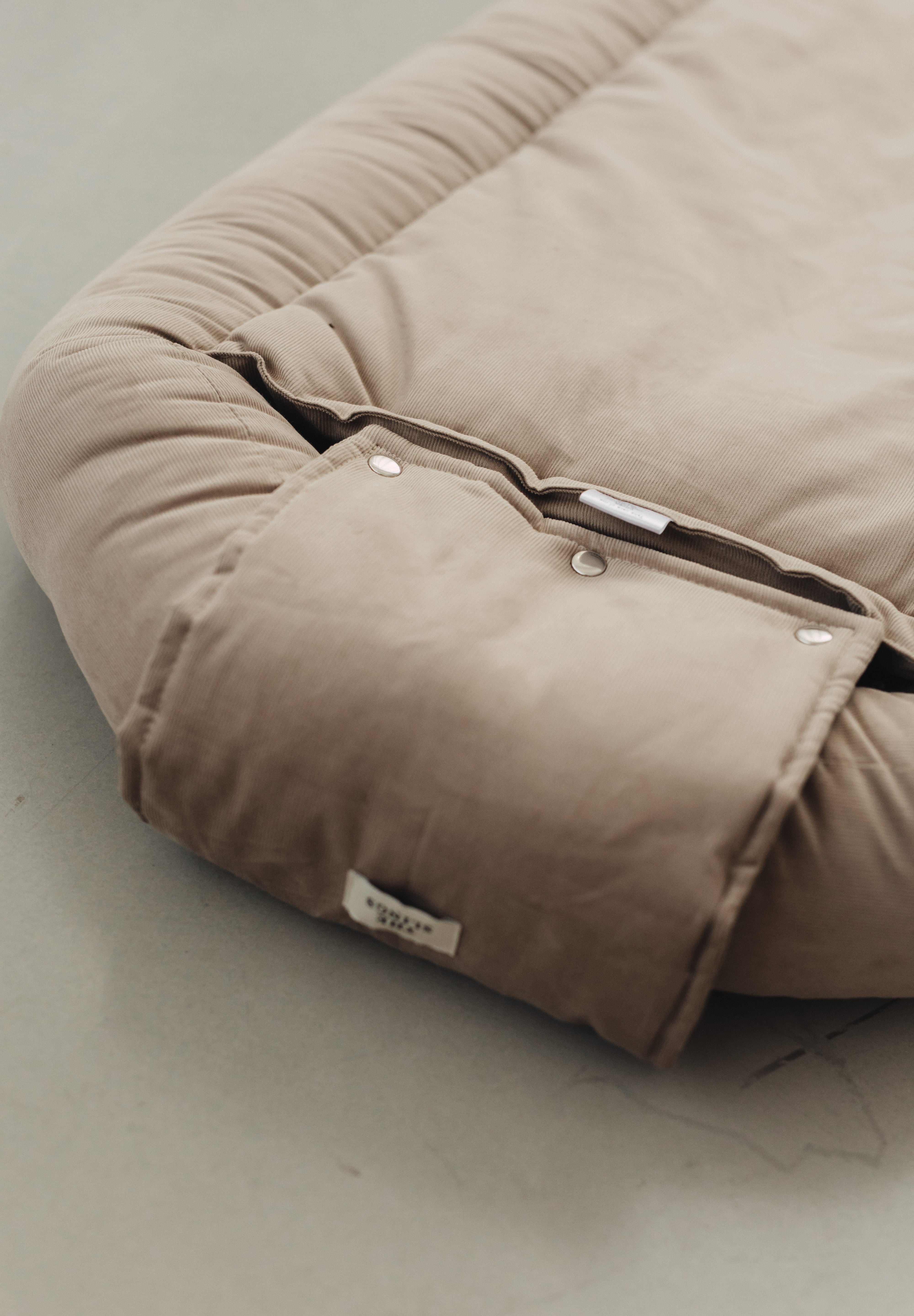 Kokon niemowlęcy Alma Oat