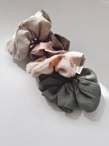 Lniana gumka scrunchie - Flowers