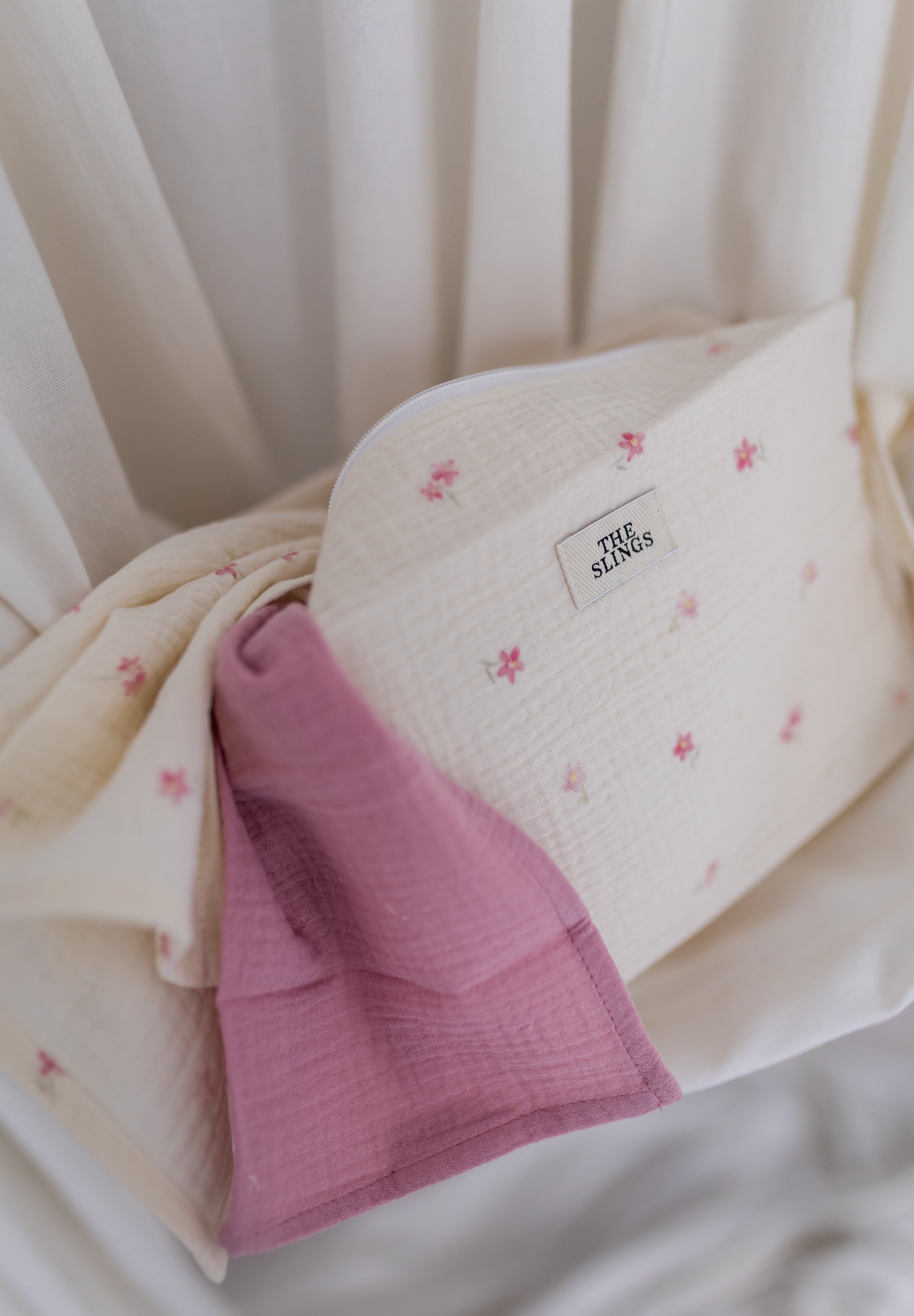 Mini Pink Flora & Raspberry - zestaw małych pieluszek muślinowych